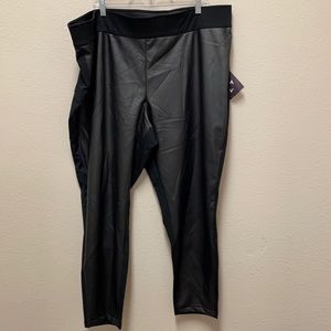Ava and Viv NWT black leggings